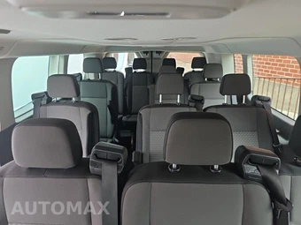 2025 Ford Transit Passenger Van XLT Low Roof 148.0" WB - miniatura 29