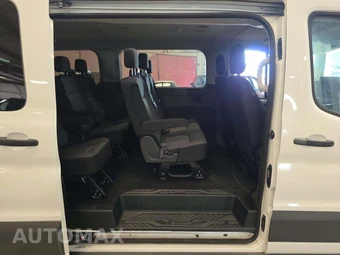 2025 Ford Transit Passenger Van XLT Low Roof 148.0" WB - miniatura 16