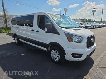 2025 Ford Transit Passenger Van XLT Low Roof 148.0" WB - miniatura 4