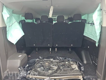 2025 Ford Transit Passenger Van XLT Low Roof 148.0" WB - miniatura 17