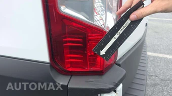 2025 Ford Transit Passenger Van XLT Low Roof 148.0" WB - miniatura 75