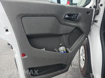 2025 Ford Transit Passenger Van XLT Low Roof 148.0" WB - miniatura 9