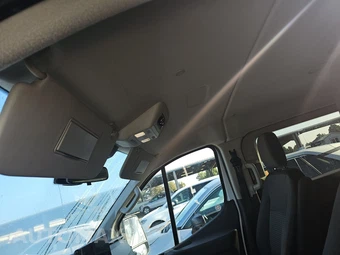 2025 Ford Transit Passenger Van XLT Low Roof 148.0" WB - miniatura 17