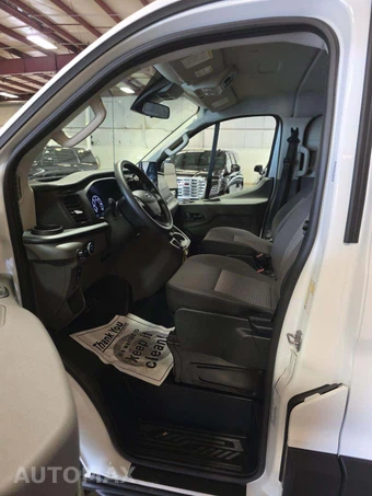 2025 Ford Transit Passenger Van XLT Low Roof 148.0" WB - miniatura 6