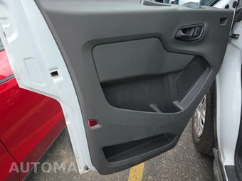 2025 Ford Transit Passenger Van XLT Low Roof 148.0" WB - miniatura 9