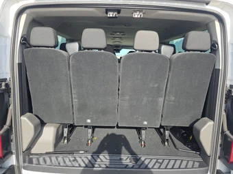2025 Ford Transit Passenger Van XLT Low Roof 148.0" WB - miniatura 16