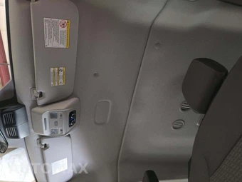 2025 Ford Transit Passenger Van XLT Low Roof 148.0" WB - miniatura 11