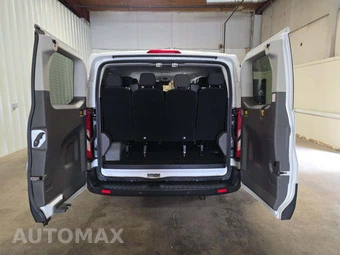 2025 Ford Transit Passenger Van XLT Low Roof 148.0" WB - miniatura 14