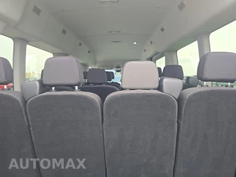2025 Ford Transit Passenger Van XLT Medium Roof 148.0" WB - miniatura 11