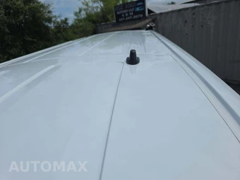 2025 Ford Transit Passenger Van XLT Medium Roof 148.0" WB - miniatura 12