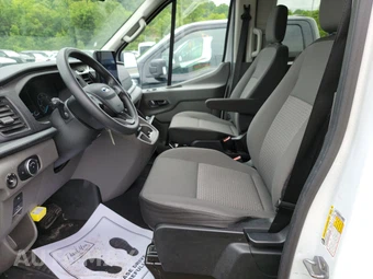 2025 Ford Transit Passenger Van XLT Medium Roof 148.0" WB - miniatura 7
