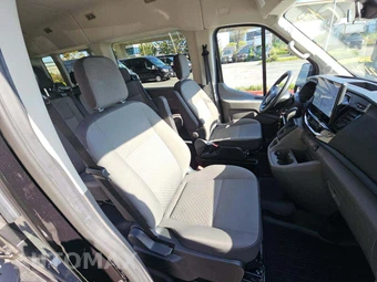 2025 Ford Transit Passenger Van XLT Medium Roof 148.0" WB - miniatura 16