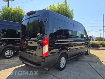 2025 Ford Transit Passenger Van XLT Medium Roof 148.0" WB - miniatura 3