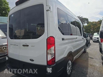 2025 Ford Transit Passenger Van XLT Medium Roof 148.0" WB - miniatura 3