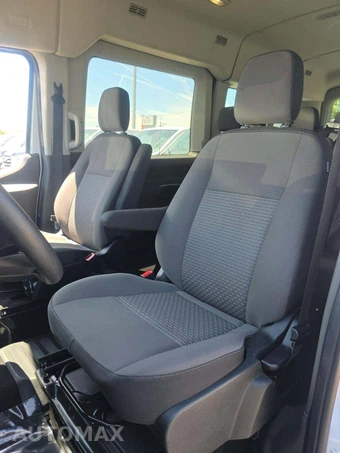 2025 Ford Transit Passenger Van XLT Medium Roof 148.0" WB - miniatura 6