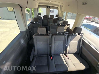 2025 Ford Transit Passenger Van XLT Medium Roof 148.0" WB - miniatura 13