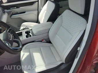 2025 GMC Acadia Denali 5SA - miniatura 15