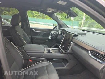 2025 GMC Acadia Denali 5SA - miniatura 8