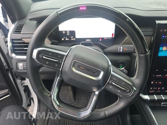 2025 GMC Acadia Denali 5SB - miniatura 16
