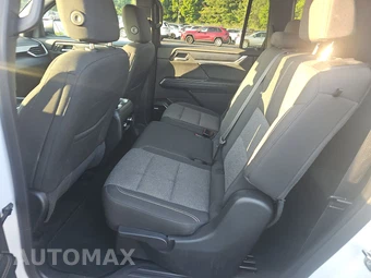 2025 GMC Acadia Elevation 4SC - miniatura 19