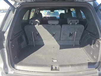 2025 GMC Acadia Elevation 4SC - miniatura 17