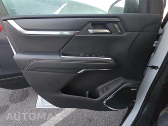 2025 GMC Acadia Elevation 4SC - miniatura 15