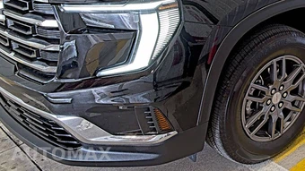 2025 GMC Acadia Elevation 4SC - miniatura 7