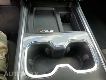 2025 GMC Acadia Elevation 4SC - miniatura 13