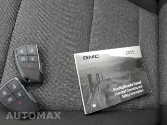 2025 GMC Acadia Elevation 4SC - miniatura 14