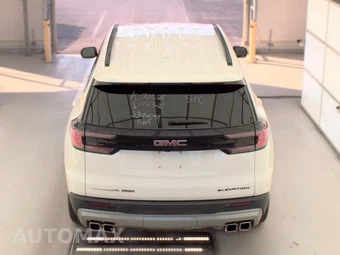 2025 GMC Acadia Elevation 4SD - miniatura 6