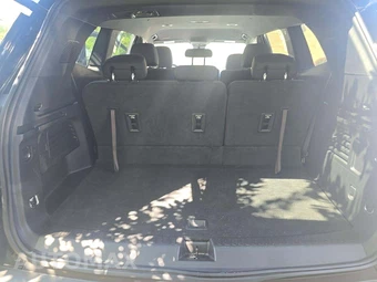2025 GMC Acadia Elevation 4SD - miniatura 15