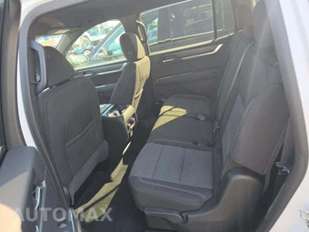 2025 GMC Acadia Elevation 4SD - miniatura 13