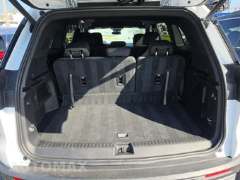 2025 GMC Acadia Elevation 4SD - miniatura 15