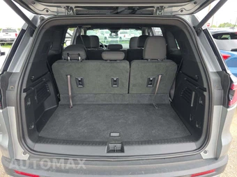2025 GMC Acadia Elevation 4SD - miniatura 15