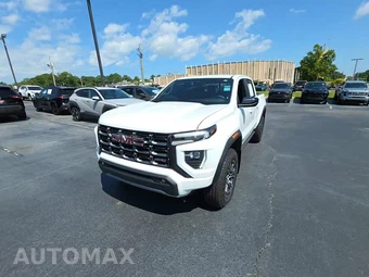 2025 GMC Canyon AT4 Crew Cab Medium Bed 4SG