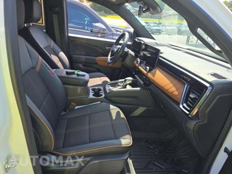 2025 GMC Canyon AT4 Crew Cab Medium Bed 4SG - miniatura 15