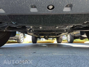 2025 GMC Canyon AT4 Crew Cab Medium Bed 4SG - miniatura 17