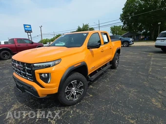 2025 GMC Canyon AT4 Crew Cab Medium Bed 4SG