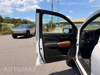 2025 GMC Canyon AT4 Crew Cab Medium Bed 4SG - miniatura 12