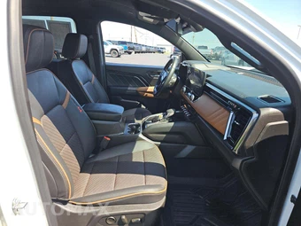2025 GMC Canyon AT4 Crew Cab Medium Bed 4SG - miniatura 15