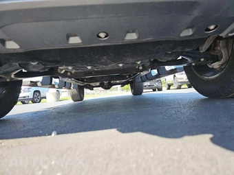 2025 GMC Canyon AT4 Crew Cab Medium Bed 4SG - miniatura 17
