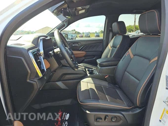 2025 GMC Canyon AT4 Crew Cab Medium Bed 4SG - miniatura 3