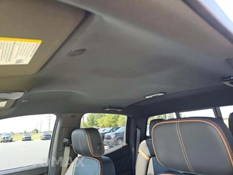 2025 GMC Canyon AT4 Crew Cab Medium Bed 4SG - miniatura 8