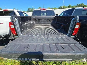 2025 GMC Canyon AT4 Crew Cab Medium Bed 4SG - miniatura 14