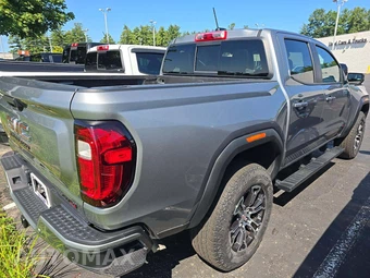 2025 GMC Canyon AT4 Crew Cab Medium Bed 4SG - miniatura 3