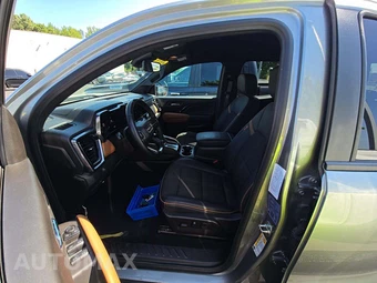 2025 GMC Canyon AT4 Crew Cab Medium Bed 4SG - miniatura 6