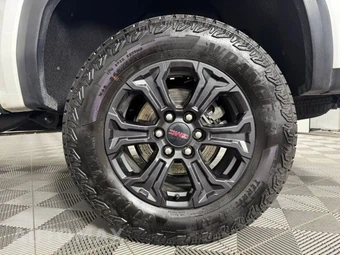 2025 GMC Canyon Elevation Crew Cab Medium Bed 4VL - miniatura 42