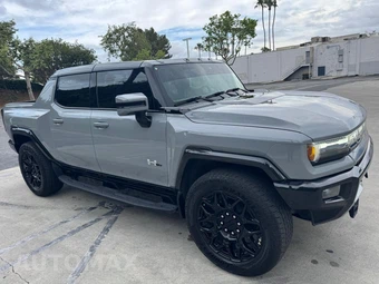 2025 GMC HUMMER EV Pickup 2X Crew Cab Short Bed - miniatura 3