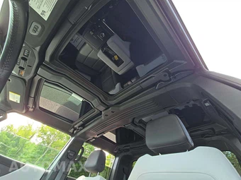 2025 GMC HUMMER EV Pickup 3X Crew Cab Short Bed - miniatura 11