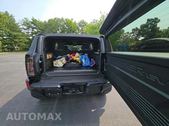 2025 GMC HUMMER EV SUV 2X - miniatura 14
